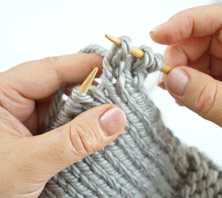 How To Do A Knit Stitch And Garter Stitch Craft Mart How To Do A Knit Stitch And Garter Stitch Craft Mart