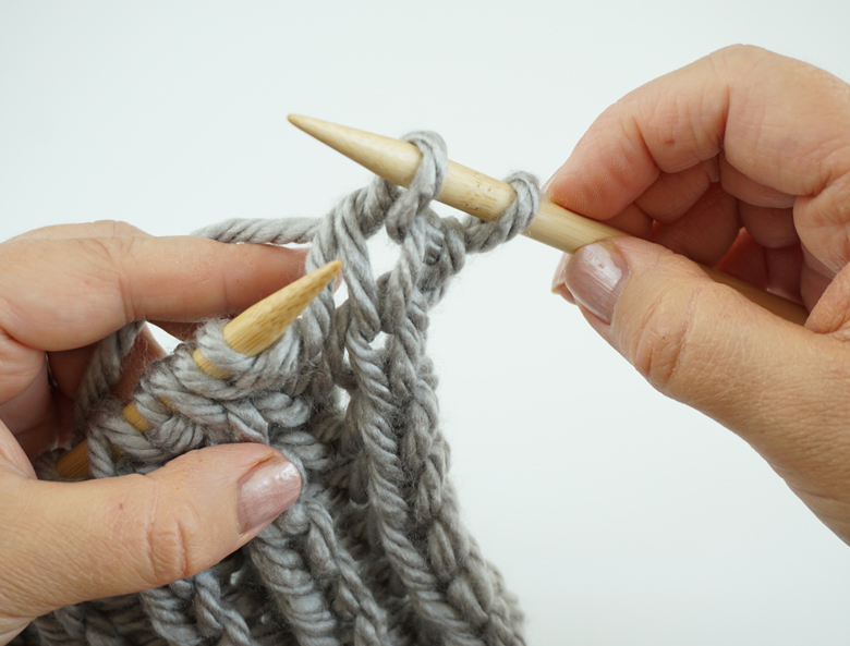 How to knit the Fisherman Rib Stitch