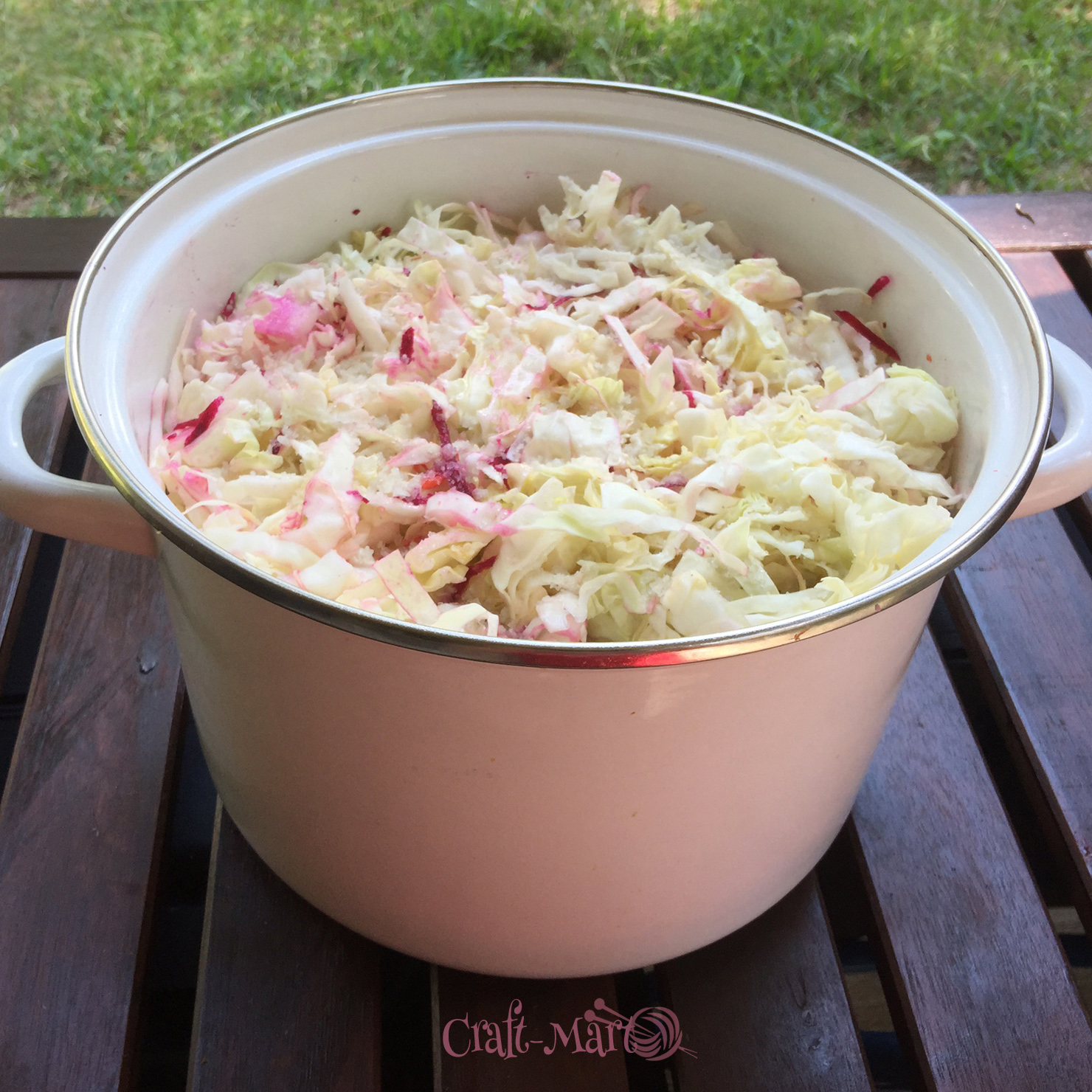 quick-sauerkraut-recipe-fermented-cabbage-with-beets-and-carrots