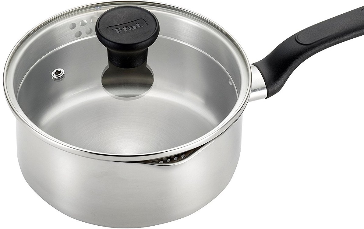 A pan with a Straining lid