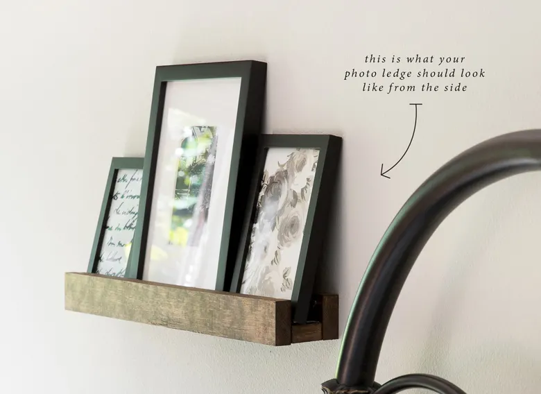 DIY projects to add farmhouse decor Easy photo ledge craft-mart
