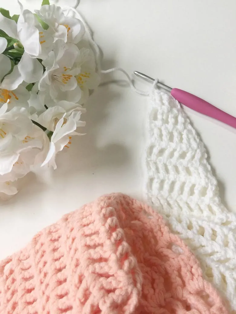 Capri Summer Crochet Scarf - lightweight crochet scarf pattern; modern crochet scarf pattern; #diycrochetshawl #easycrochet #trianglescarfpattern #freecrochetscarfpattern