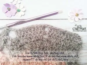 Easy Fall Leaves scarf (row 6) - free crochet pattern made with Caron latte cakes yarn, easy crochet scarf patterns, crochet patterns for beginners step-by-step, how to crochet a shawl for beginners step by step, #moderncrochetpatternsfree #crochetwrapfreepattern #howtocrochetaquickandeasyshawl, #easycrochetscarfpatterns #freecrochetscarfpatterns