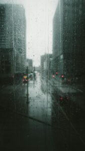 Embrace Rain to Set a Mood with Mobile Wallpaper